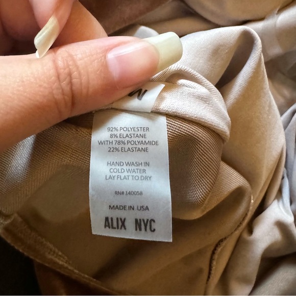ALIX NYC ‘Bentley’ Cutout Sleeveless Velvet Bodysuit in Golden Brown Size Medium - Picture 13 of 13